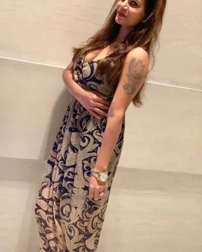 Pakaur Escort